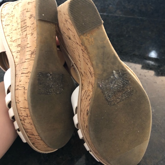 White & Tan Wedges - Picture 4 of 5
